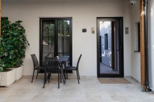 B Comfort Apartments