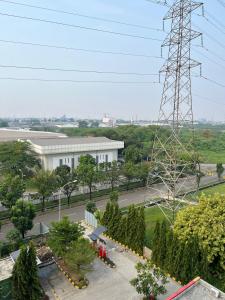 Apartemen Riverview Tower Mahakam With Netflix By UVroomsOfficial