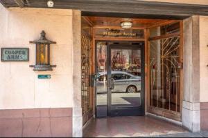 Luxe Suite Convention Center Partial Ocean View with Free Parking