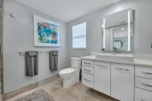 Intercostal Front Singer Island Pool Home