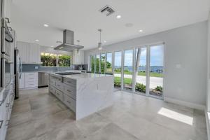 Intercostal Front Singer Island Pool Home