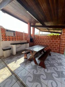 Flat com quintal em condomÃnio
