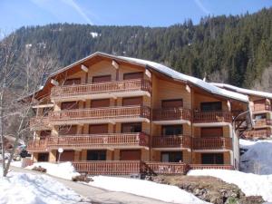 Appartement cocooning pour 4 avec balcon et garage à Châtel - FR-1-198-196