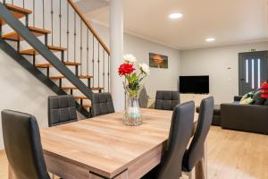 Goncalves House - AC and private parking