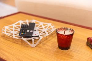 So Chic & Lumineux Appartement Avec Terrasse Ensoleillée Au Coeur De Maarif Quartier Palmier Avec Parking Prés de Tramway Et Restaurants Luigi Casablanca