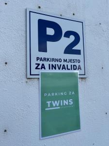 Twins Osijek - private parking