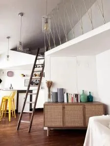 Chambre à Montmartre Atelier architecte - 奥贝维利埃