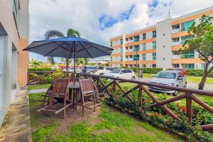 Muro Alto Clube #106 - Apê no térreo por Carpediem