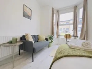 Leyton House - SleepyLodge - 雷敦