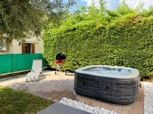 Casa di Bianca con Jacuzzi privata Riscaldata - Settimo