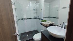 Apartamento cerca al aeropuerto y embajada americana