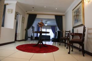 Guest Home KS2E - Self Catering