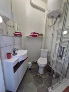 Appartements Studio face au lac : photos des chambres
