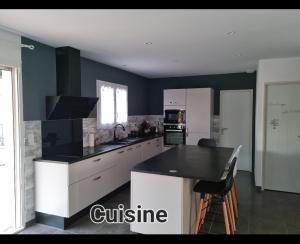 Maisons de vacances Maison 8 couchages CLIM, plage a pied, petite piscine : photos des chambres