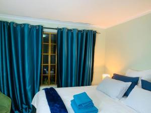 Afrikawisa at Rosebank