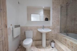 Appartements DUPLEX apartment centre Ceret terrace with view : photos des chambres