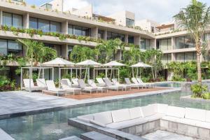 2BR, 2bathroom Mistiq GYM 4 pools