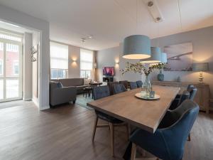 Holiday Home Colijnsplaat near Beaches