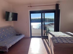 Apartments Palit Rab 
