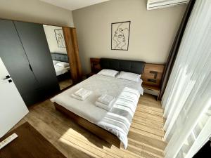 AveNew Luxury Apartment 2