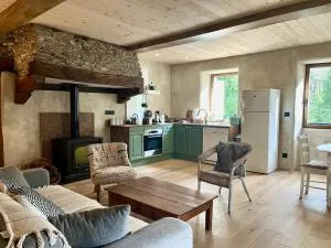 Parenthèse en forêt - Lodge BALIVEAU - Brassac