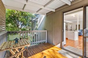 The Treehouse at Long Beach managed by Batemans Bay Accom