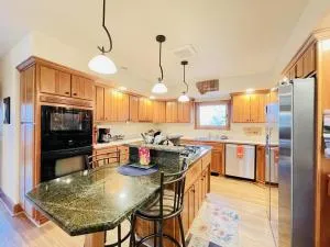 Sedona on the West Fork - 库克市