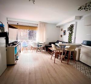 Vivienda vacacional en primera linea de playa y vistas al Mar y Piscina