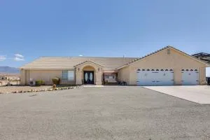 Furnished Patio Pet-Friendly Home in Pahrump! - Парамп