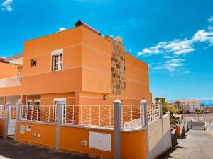 Sunny Island Villa N 6 in Los Cristianos, Tenerife