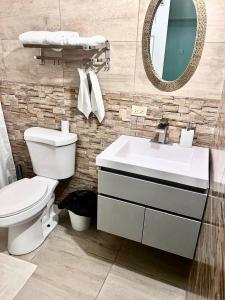 The Shelton Kaemas Rest