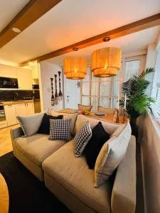 Nautical living in Manly - Curl Curl