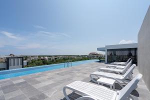 Private Pool Retreat Roof Terrace Gym Access