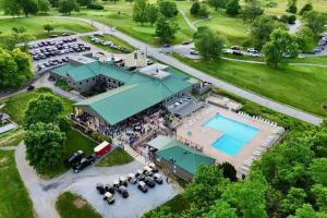 Hoosier Retreat at Lake Monroe