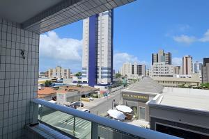 ACONCHEGANTE em Tambaú, piscina, garagem FIXA e completo!