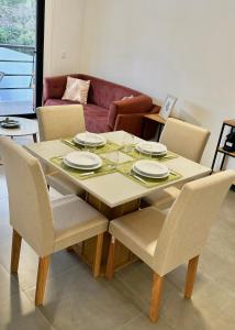 A dos cuadras del Paseo la Galería