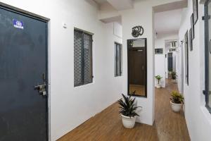 Hotel O Malviya Nagar Inn