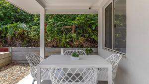 'Coastal Harmony Cottage' by HolidayCo