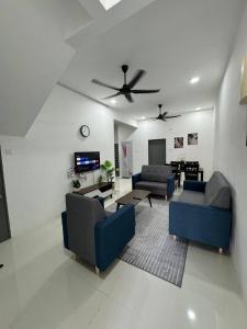 Recaz Residence