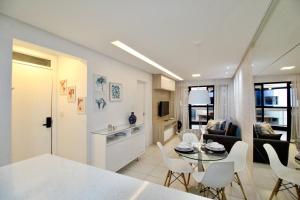 Apartamento ao lado do Shopping Salvador, piscina, academia, garagem