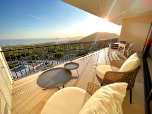 Exclusive Solaria Arch View Penthouse with Jacuzzi - Ubytování bez kategorie ve městě El Pueblito