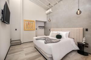 Nago Hometel Boutique