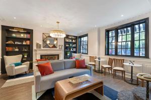 Best Western Plus Hawthorne Terrace Hotel