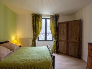 Maisons de vacances Maison au calme avec jardin, proche de Sarlat - Ideale pour familles et activites en plein air. - FR-1-616-295 : photos des chambres