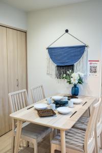 住吉メリー4階建戸建て 最大16人まで! 住吉大社徒歩圏内 梅田奈良関空まで直行