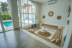 Stunning tropical 3bed Villa