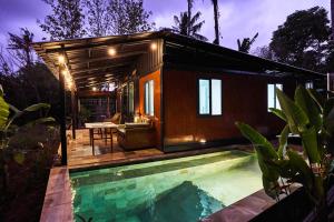 Jungle river, rice fields, calm, rest, quite - all are here! BoxVil - 4hvězdičkové hotely ve městě Darmasaba