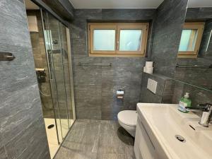 Ferienwohnung Am Hang 1OG