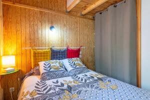 Maisons de vacances Gite Chalet des 2 M 2/4 personnes : photos des chambres