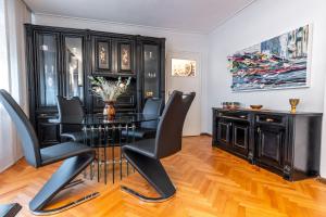 Spacious 3-BR Central Retreat